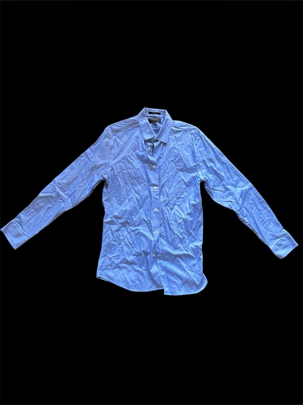 ✨ Banana Republic blue button up shirt Size M✨